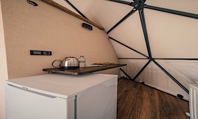 Deluxe Dome House